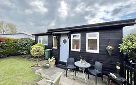 2 Bedroom Chalet Bungalow On Humberston Fitties.